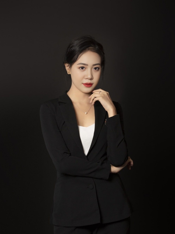 Ms. Phương Thảo
