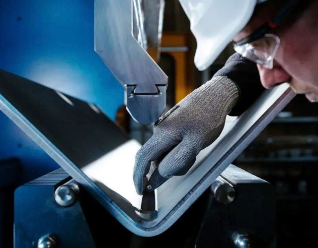 THÉP XANH LÀ GÌ,ƯU VÀ NHƯỢC ĐIỂM,ỨNG DỤNG CỦA CHÚNG TRONG CUỘC SỐNG