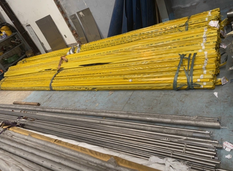 HỘP VUÔNG INOX 304 30*30 *2.0MM