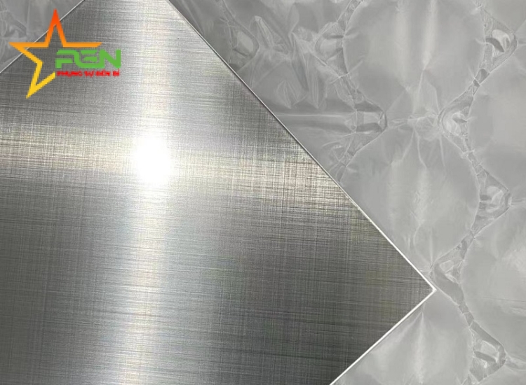 TẤM INOX XƯỚC CHÉO MÀU TRẮNG