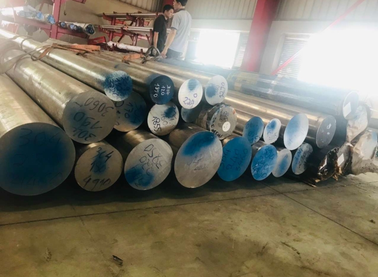 CẮT LẺ LÁP TRÒN ĐẶC, VUÔNG ĐẶC, LỤC GIÁC INOX 304/316/310S – SỰ LỰA CHỌN LINH HOẠT TỪ INOX PHÚ GIANG NAM