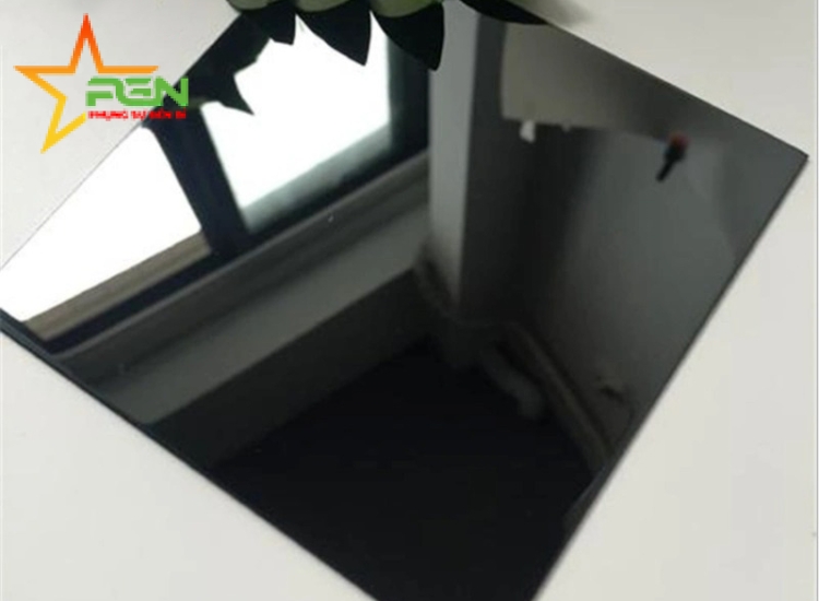 TẤM INOX GƯƠNG ĐEN BÓNG 8K