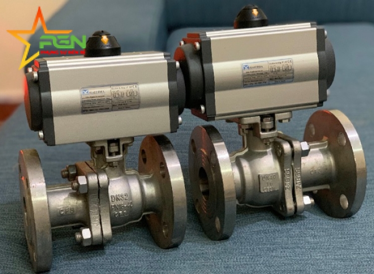 VAN BI INOX 3 THÂN ĐIỀU  KHIỂN KHÍ NÉN NỐI REN 