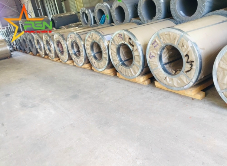CUỘN INOX 303