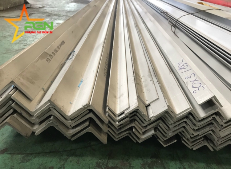 VÊ ĐÚC INOX 316/316L: 20 x 20 x 3.0 x 6 M