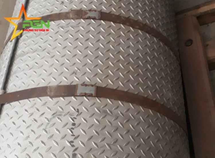 TẤM INOX DẬP GÂN, CHỐNG TRƯỢT 201/304/316/430