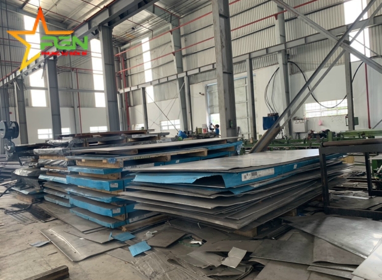TẤM INOX 304 2B DÀY 1.5MM