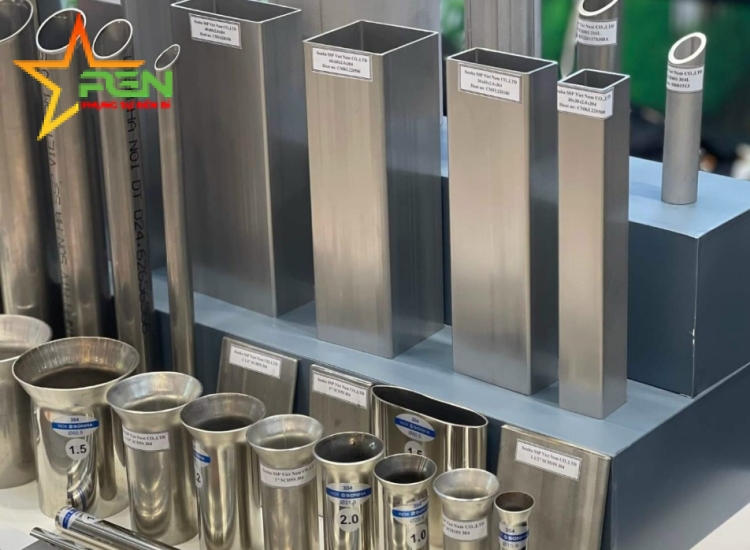 HỘP VUÔNG INOX 304 120 x 120 x3.0MM