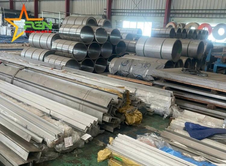 VÊ ĐÚC INOX 316/316L: 30 x 30 x 3.0 x 6 M