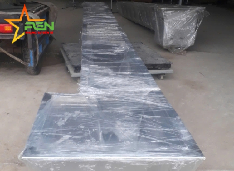 CHẾ TẠO SẢN PHẨM MÁNG THU NƯỚC GUTTER VÀ NẮP ĐẬY GRATING INOX DÀNH CHO CÁC NHÀ MÁY THỰC PHẨM , BIA , RƯỢU, NƯỚC GIẢI KHÁT