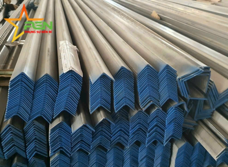 VÊ ĐÚC INOX 316/316L: 30 x 30 x 3.0 x 6 M