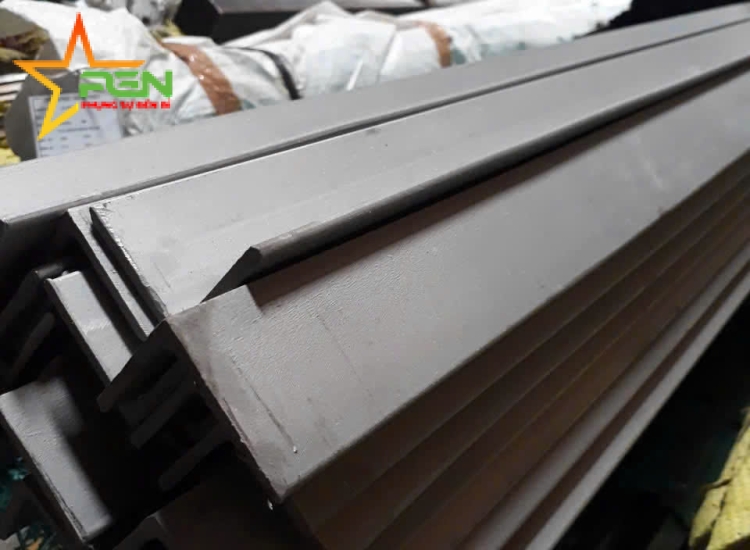 VÊ ĐÚC INOX 304: 75 x 75 x 8.0 x 6 M