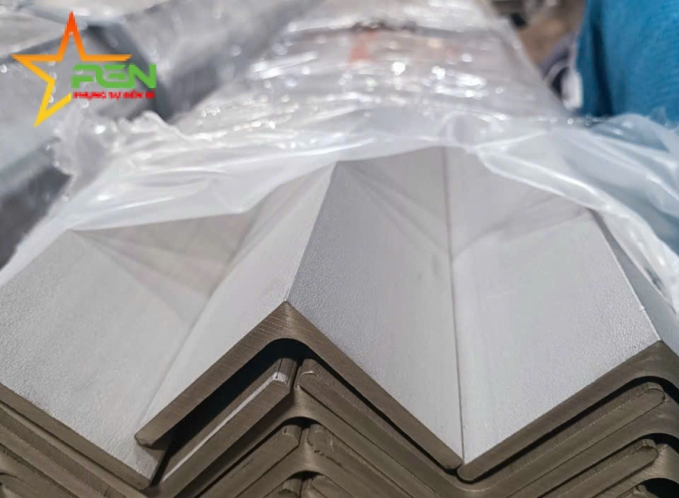 VÊ ĐÚC INOX 316/316L: 50 x 50 x 5.0 x 6 M