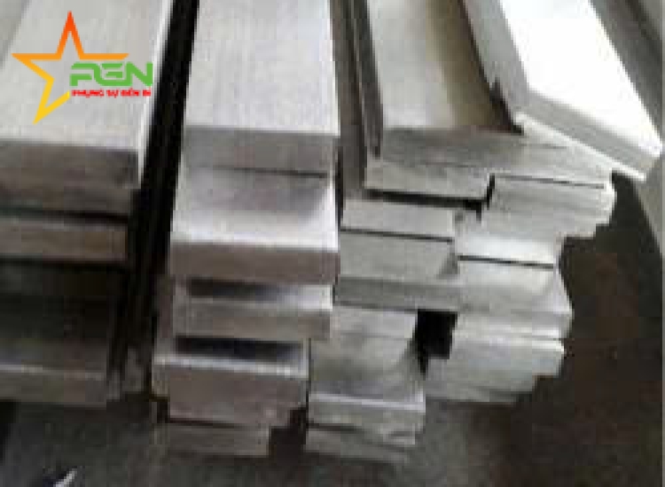THANH LA ĐÚC 304 SỌC XƯỚC : 70 x 5.0 x 4000/6000MM/HL- LẬP LÀ INOX - Stainless Steel Bar Flat