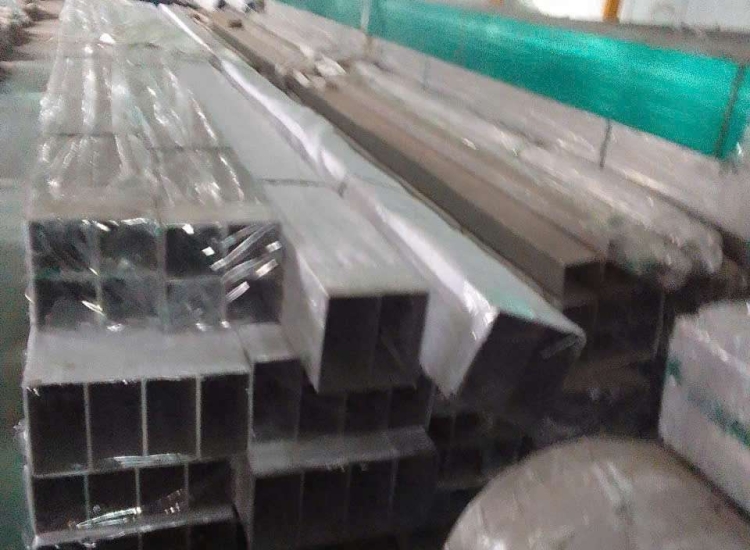 HỘP INOX CHỮ NHẬT 304|316 -  80 x 140 x 5.0 MM